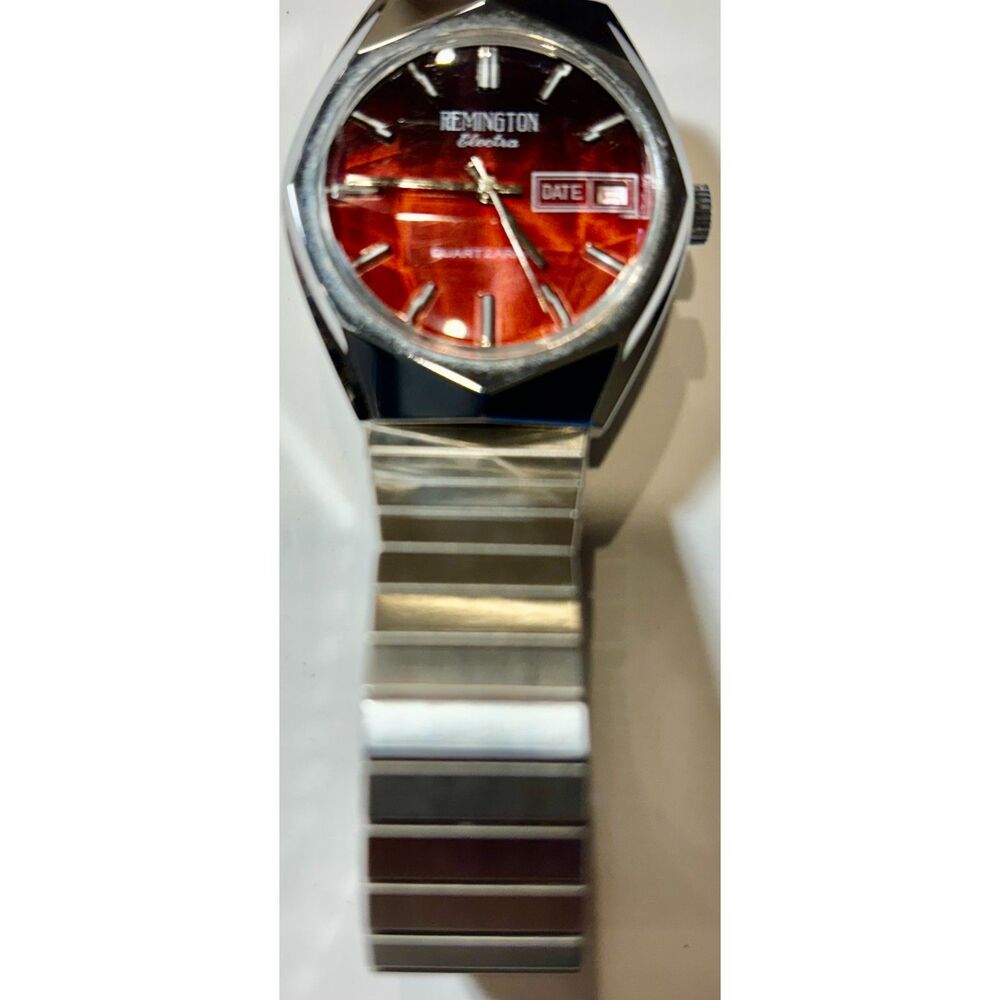 Vintage Remington Electra "Mutt" Custom Build – Faceted Red Dial
